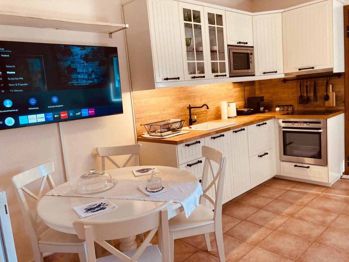 Villa Lux House Next To The Airport Of Athens. Transport 24H Artemida  Esterno foto